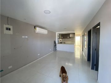 CASA MULTIFAMILIAR