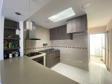 CASA MULTIFAMILIAR