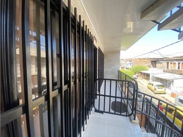 CASA MULTIFAMILIAR