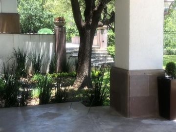 CASA EN VENTA EN LA JOYA DEL VENADO SPGG