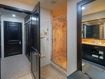 1203 - Palacio Del Mar | Condominio con Vista al Mar