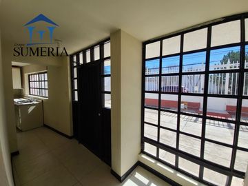 Amplia residencia en Jardines del Santuario