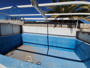 Amplia residencia en Jardines del Santuario