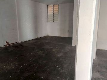 Mina 62 local 7 San Miguel Iztapalapa