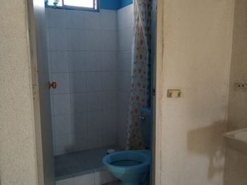 Casa en Venta en Calle Corona, Col. El Laurel