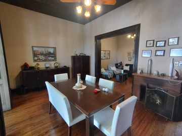 Depto.tipo casa de 5 ambientes en Venta en Palermo
