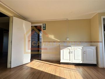 Casa en Venta en 5 de Abriel esquina Bilbao
