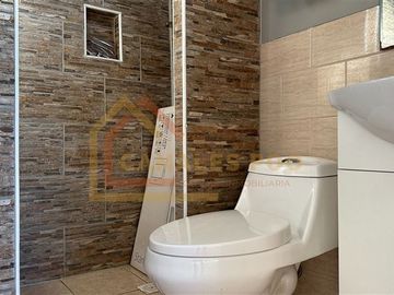 Casa en Venta en 5 de Abriel esquina Bilbao