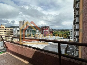 Oficina en Venta en Andrés Bello esquina Vicuña Mackenna