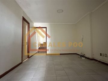 Oficina en Venta en Andrés Bello esquina Vicuña Mackenna