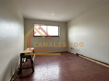 Oficina en Venta en Andrés Bello esquina Vicuña Mackenna