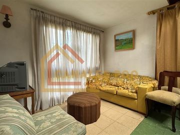 Casa en Venta en Rafael Mera con Catriñir