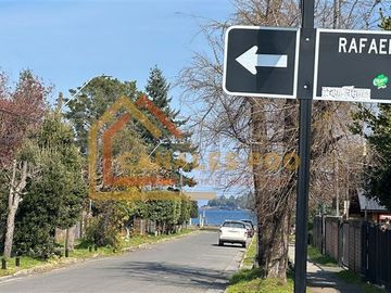 Casa en Venta en Rafael Mera con Catriñir