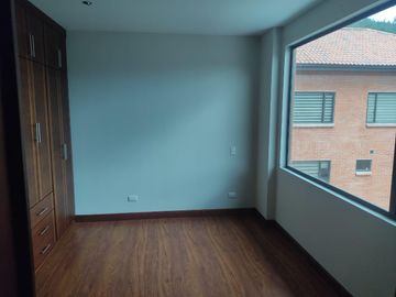DEPARTAMENTO D23 DE 166,18M2,PARROQUIA SAN BLAS, CIUDAD CUENCA