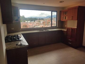 DEPARTAMENTO D23 DE 166,18M2,PARROQUIA SAN BLAS, CIUDAD CUENCA
