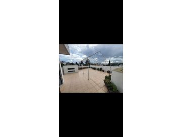 HERMOSA CASA EN VENTA EN LOMAS DEL MRMOL I CON SEGURIDAD 24/7