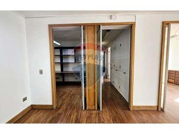 PRECIO DE OPORTUNIDAD, Metro PEDRO DE VALDIVIA