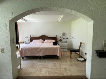 EXTRAORDINARIA CASA EN CONDOMINIO EN VENTA.