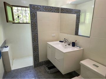 EXTRAORDINARIA CASA EN CONDOMINIO EN VENTA.