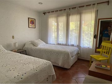 EXTRAORDINARIA CASA EN CONDOMINIO EN VENTA.