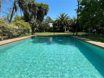 EXTRAORDINARIA CASA EN CONDOMINIO EN VENTA.
