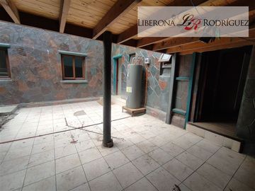 Casa en Venta en Casa de 3 pisos en Cerro Barón