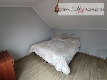 Casa en Venta en Casa de 3 pisos en Cerro Barón