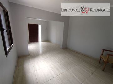 Casa en Venta en Casa de 3 pisos en Cerro Barón