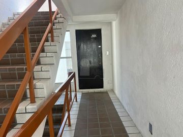 Se vende departamento de 2 recámaras en Fracc. Pedregal de Carrasco