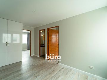 EXCLUSIVO PENTHOUSE EN VENTA DE 3 DORMITORIOS Y TERRAZA EN SAN ISIDRO