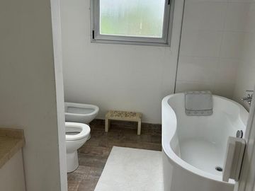 Departamento en Alquiler en barrio Albanueva, Rincón de Milberg, Tigre