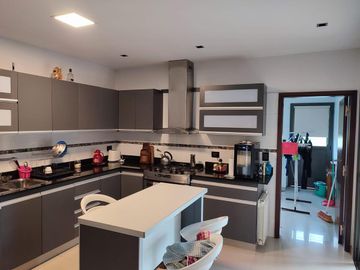 Casa en  La Cascada Country Golf Club
