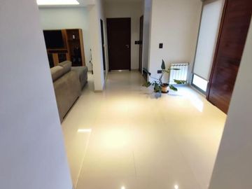 Casa en  La Cascada Country Golf Club
