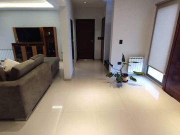 Casa en  La Cascada Country Golf Club