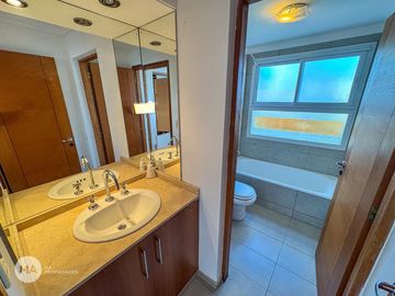 Casa 3 dormitorios, jardín, piscina - Funes Hills Cadaques | Venta