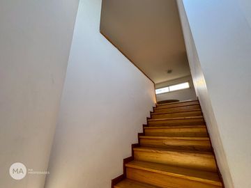 Casa 3 dormitorios, jardín, piscina - Funes Hills Cadaques | Venta