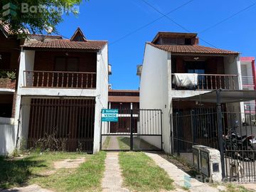 Triplex en San Bernardo Del Tuyu