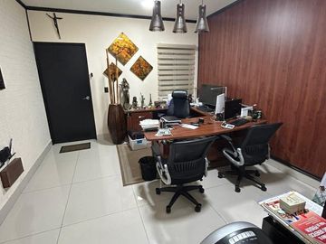 CASA EN VENTA EN PRIVADAS DEL CANADA EN ESCOBEDO N.L.
