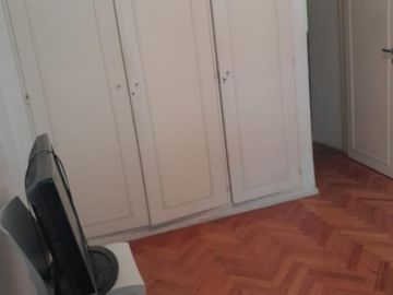 Imperdible departamento de 3 ambientes en Caballito