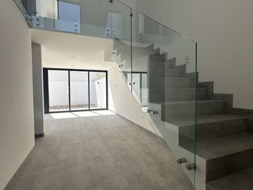 Venta: Residencia Premium en Zibatá Acantha $5.4 mdp | 3 Recámaras y Roof Garden