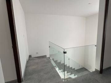 Venta: Residencia Premium en Zibatá Acantha $5.4 mdp | 3 Recámaras y Roof Garden