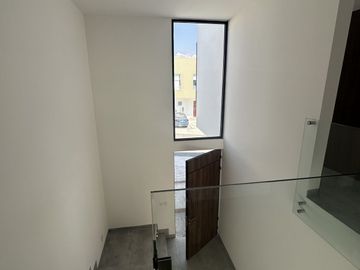 Venta: Residencia Premium en Zibatá Acantha $5.4 mdp | 3 Recámaras y Roof Garden