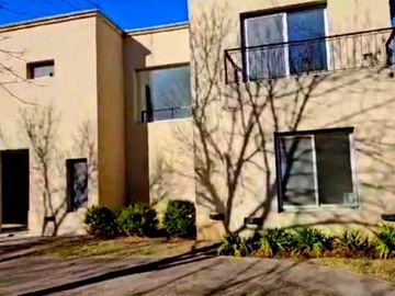 Casa en Venta, 7 AMB - APTO CREDITO - Santa Catalina, Villanueva