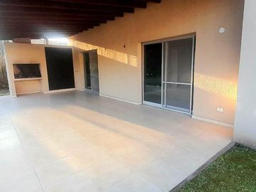 Casa en Venta, 7 AMB - APTO CREDITO - Santa Catalina, Villanueva