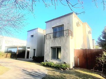 Casa en Venta, 7 AMB - APTO CREDITO - Santa Catalina, Villanueva