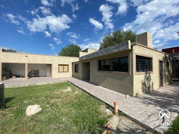 Casa en Barranca Colorada, Villa de Merlo.