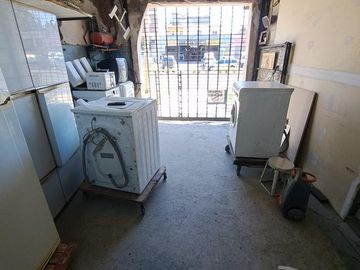 Venta - Casa con 3 Viviendas de 3 Ambientes y Taller - General San Martin, Zona Norte