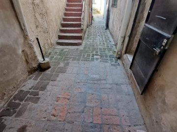 Venta - Casa con 3 Viviendas de 3 Ambientes y Taller - General San Martin, Zona Norte