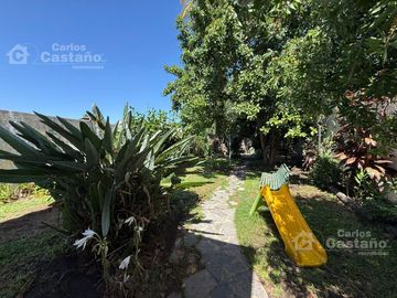 Casa Racionalista 3 Amb. con Fondo de 8,66x20m