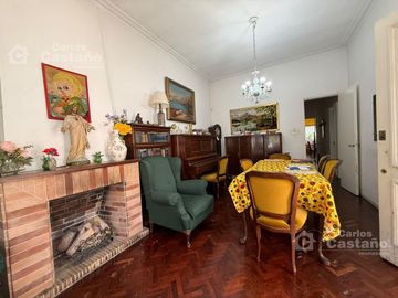 Casa Racionalista 3 Amb. con Fondo de 8,66x20m